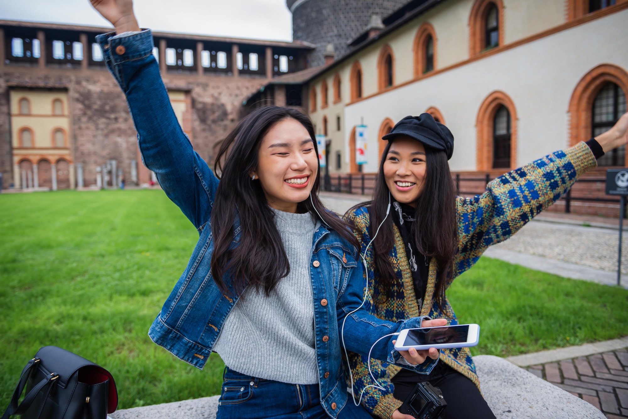 An image of smiling man that says 'From Sri Lanka to Australia: PTE gets you there'